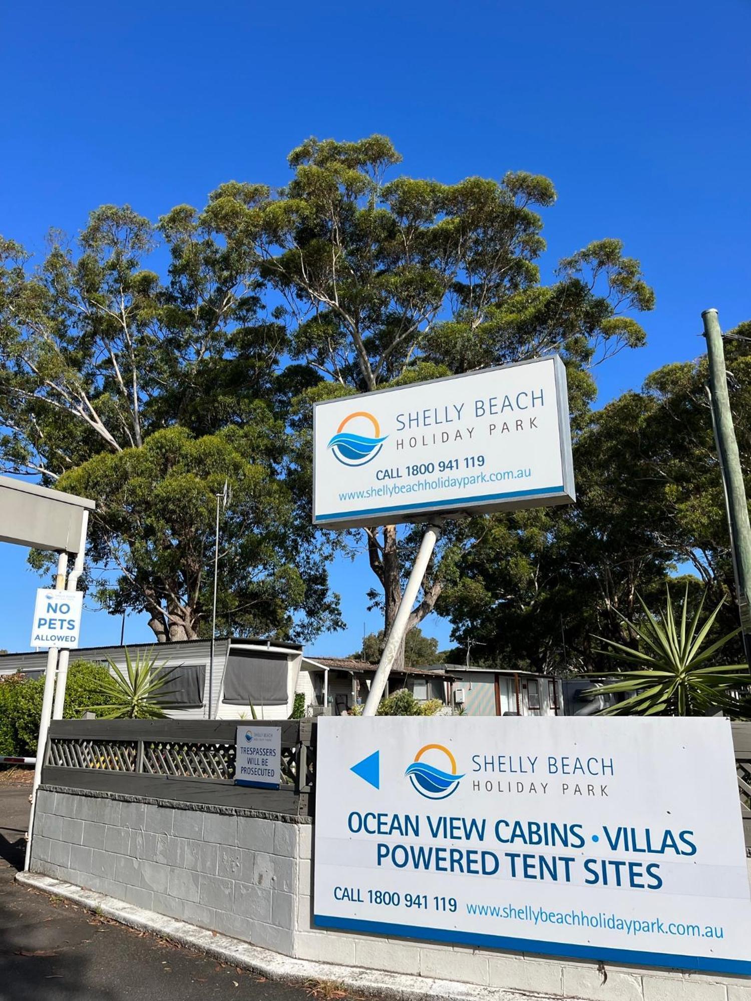 Shelly Beach Holiday Park Entrance Bagian luar foto
