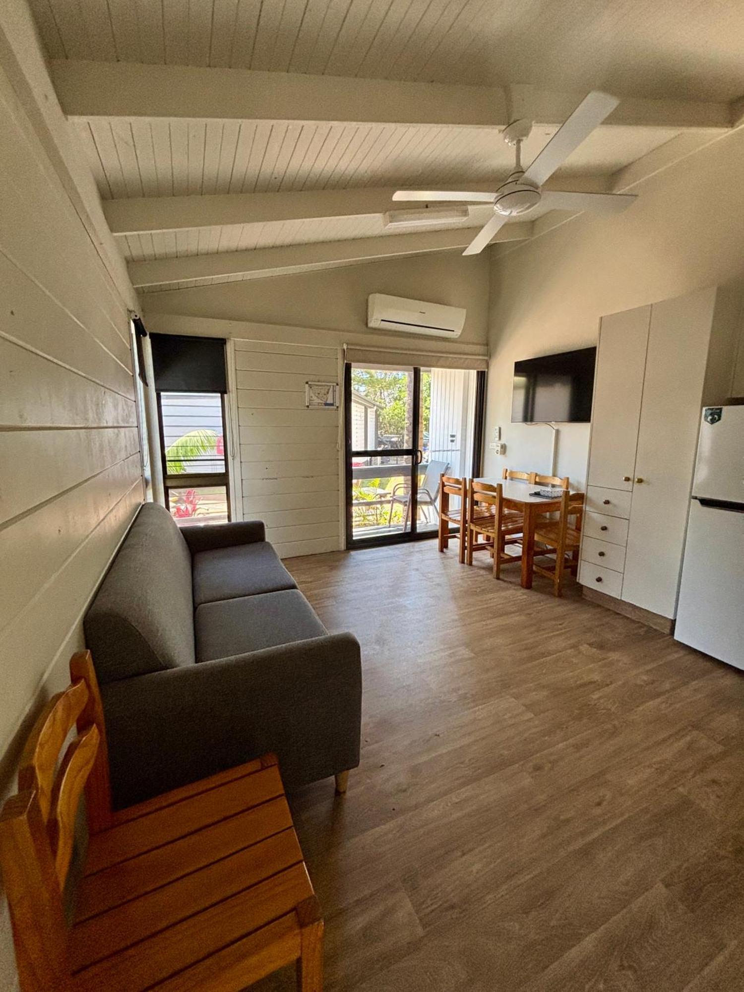 Shelly Beach Holiday Park Entrance Bagian luar foto